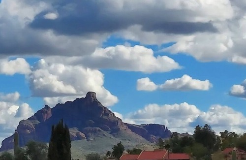 Fountain Hills Casa | DIRECT VIEW OF RED MOUNTAIN. ONE BLOCK TO DESERT CANYON GOLF COURSE