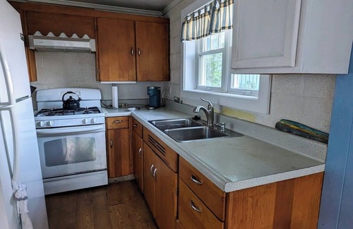 Northport Casa | Direct waterfront on Grand Traverse Bay , firepit, grill, large yard, pet ok