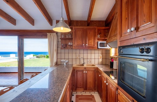 Punta Grossa Villa | En primera línea de playa con invernadero - Villa Solivent