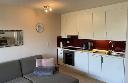 Wyk auf Foehr Apartamento | justo en la playa, balcón con vistas al mar, silla de playa, cerca del campo de golf