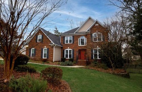 Charlotte Casa | Disconnect at this Cottage with Great Surroundings in Charlotte, North Carolina