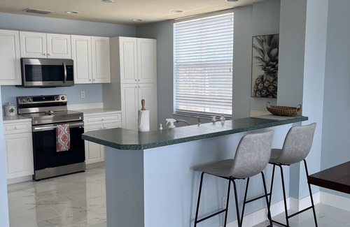 Burnt Store Marina Condominio | Discounted for summer amd fall!! Now thru November 3 br marina front comdo.