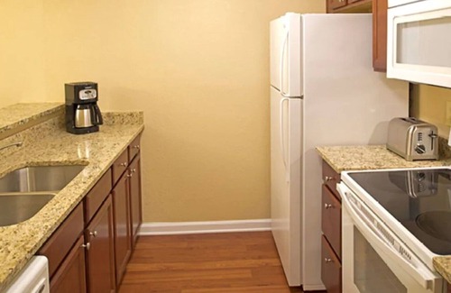 Berkeley Complejo | Discounted rates - Ideal resort location in Williamsburg-Historic PowhatanResort