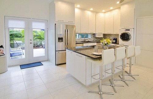Dolphin Isles Casa | DUPLEX ORIENTAL: A TRAVÉS DEL OCÉANO, ¡GRAN GOTA SEMANAL!¡NUEVO!