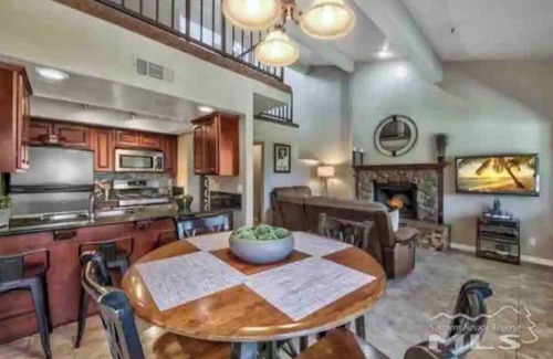 Tahoe Village Condominio | Discounted Stay during building renovation!