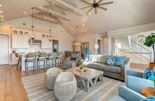 Isle of Palms Casa | Nueva casa de lujo impresionante- 3803 Palm Blvd