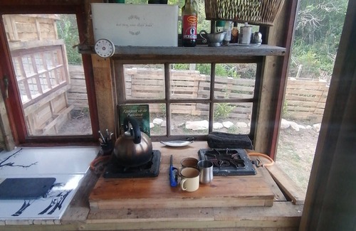 Still Bay Cabina | Discover a serene Gourits River glamping retreat at Fisant Kloof Cabin.