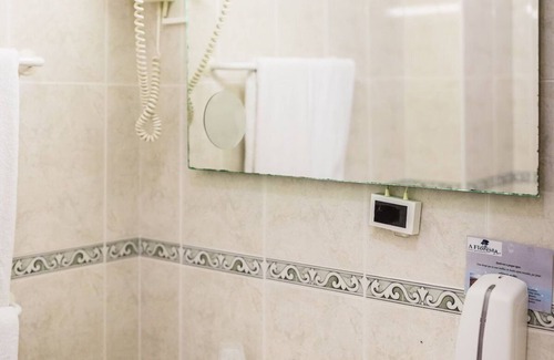 Figueiral Casa | Discover Algarve's Charm! Kitchenette and Balcony, Outdoor Pool, Free Parking!