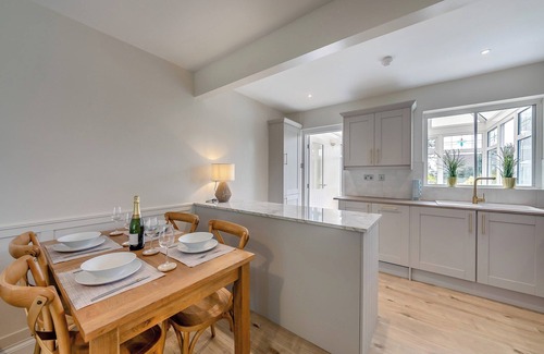 Beadnell Cabaña | Discover coastal comfort with your perfect retreat in the heart of Beadnell.