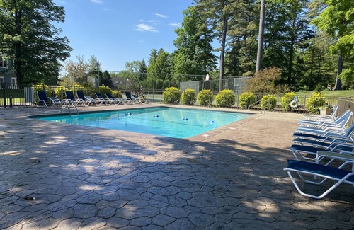 Bolton Landing Condominio | Summer Vacation at Bolton Landing, views of Lake George