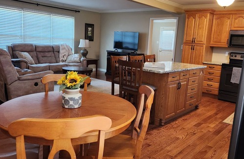 Maryville Casa | Discover Maryville and the Great Smoky Mountains