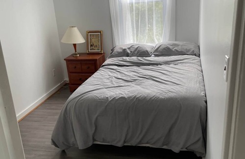 Frontenac Cabina | Discover Melody Lodge, Ontario's Best-Kept Secret Where Tranquil Nature, Adventure, and Comfort Await.