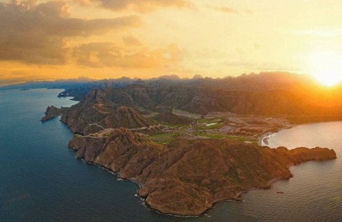 Loreto Apartamento | Discover Oceanfront Luxury & Spectacular Views in Loreto