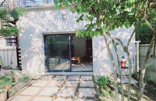 Le Plessis-Robinson Apartamento | Discover our comfortable studio, nestled in a quiet neighborhood 20 minutes from Paris.