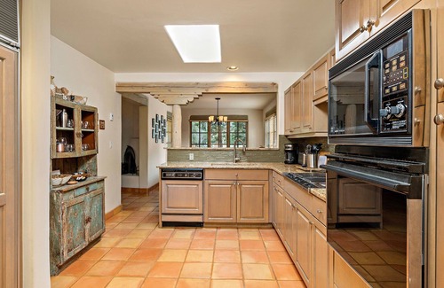 Quail Run Casa | Discover Santa Fe's Gem: Unwind at Quail Run 717 - Sleeps 4 Comfortably