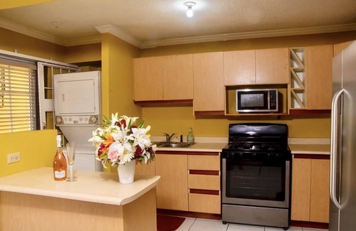 Mango Walk Casa | Discover Serenity in Jamaica: Your Perfect Island Getaway Awaits!