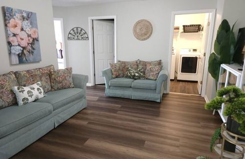 Sunset Ridge Casa | Discover the Deep Blue with Finding Nemo House