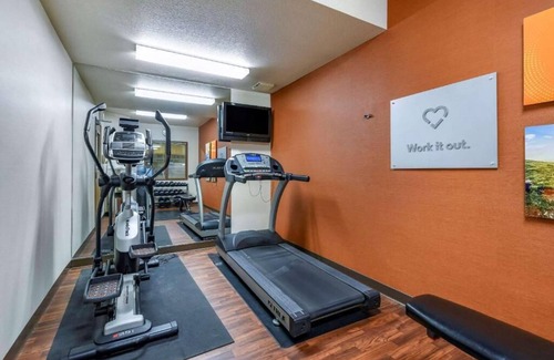 Parkrose Casa | Discover the Greater Portland Area from our warm and welcoming suites!