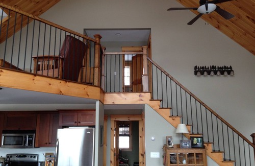 Whitefield Casa | Discover tranquility in the White Mountains, your perfect 3-bed retreat