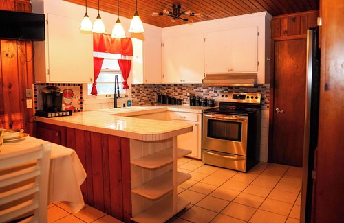 Milton Casa | Discover Your Cozy Comfort in Historic Downtown Milton, Florida & River Walk