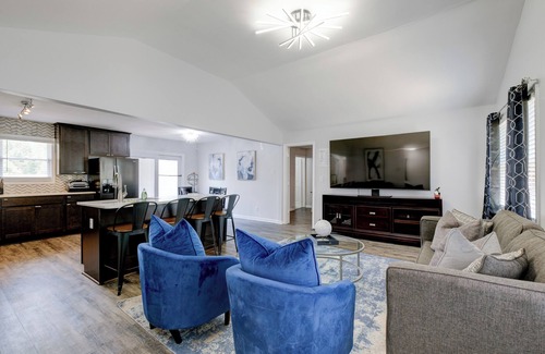 Fairburn Apartamento | This apartment is a 3 bedrooms, 2 bathrooms, located in Fairburn, GA, GA.