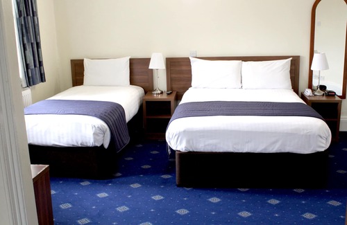 Leeds City Center Hotel | Discovery Inn Hotel