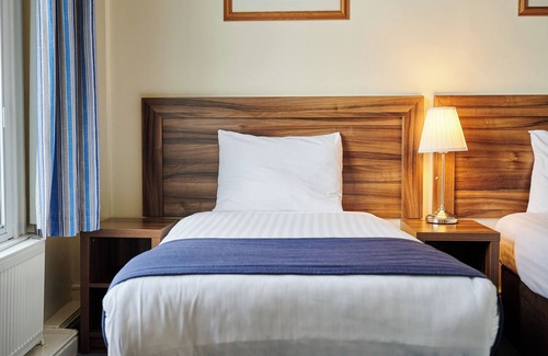 Leeds City Center Hotel | Discovery Inn Hotel