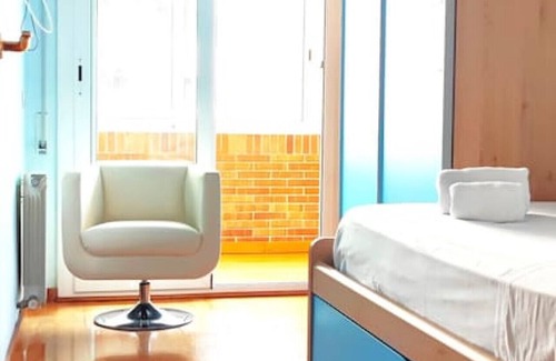 Vilafranca del Penedés Casa | Disfruta en Acogedor Dúplex, con Chillout Privado