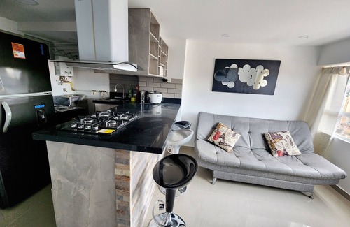 Robledo Apartamento | Disfruta Medellín: Comodo Apartamento completo con parqueadero privado