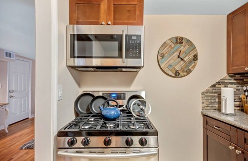 Boulevard Oaks Apartamento | ❤️ de Rice Village☀King Bed☀Netflix☀ WIFI☀4KTV☀W / D