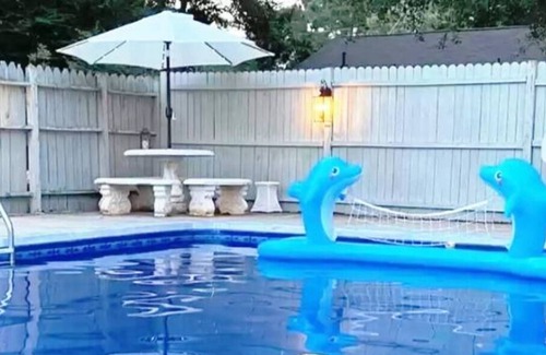 Conyers Casa | DISNEY+ HBO MAX, PRIVATE POOL, KING BED, E-ATLANTA