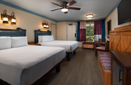 Golden Oak Hotel | Disney's Port Orleans Resort - Riverside