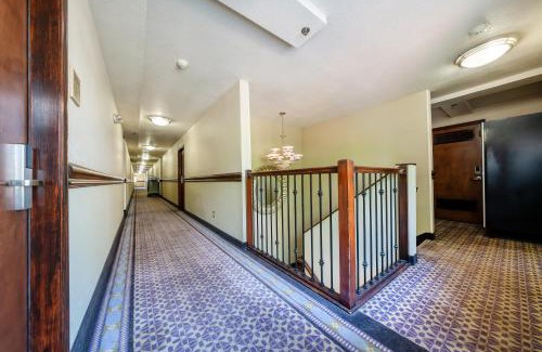 Lloyd District Hotel | District Hotel by OYO Portland Convention Center