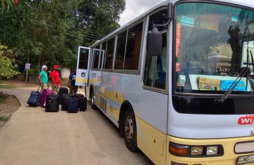 Seeduwa - Katunayake Casa | Diva Villa Airport Transit Hotel