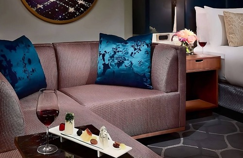Uptown Hotel | Dive Into Your Dream Vacation! 3 Posh Units, w/ Outdoor Pool, Pets are Allowed!