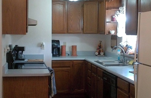 High Springs Casa | Diver's Den, a diver's dream cottage, only 2 miles to the best diving north FL