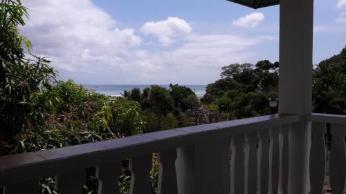 Mare Anglaise Cama Y Desayuno | Divers Lodge Guest House