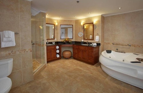 Palm Beach Complejo | Divi Aruba Phoenix Beach Resort & Spa, Hot Tub RW