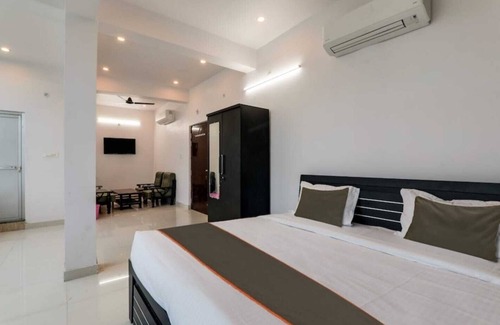 Gomti Nagar Hotel | Divine Glory Hotel