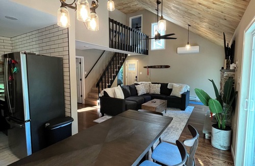 Lake Harmony Estates Casa | Divine on Lupine, the name says it all!