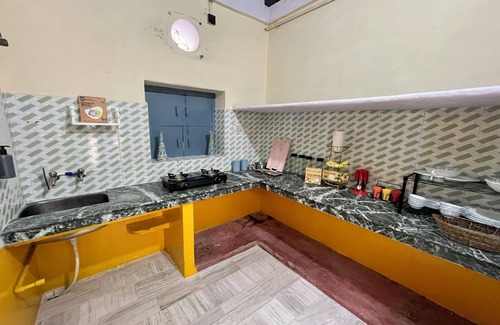 Mathura Apartamento | Divine Stay- Exclusive 2BHK- SuperHost- Varanda