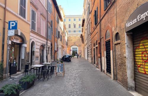 Rione XIV Borgo Apartamento | Divine Terrace Stylish Apartment St Peter Rome
