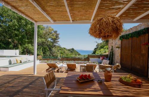 Lefkimmi Apartamento | Divinum Mare Luxury Villa with Private Pool & Sea View