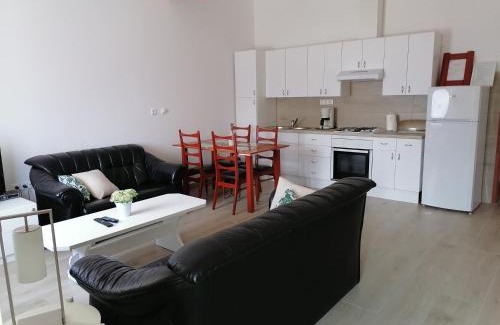 Mihotici Apartamento | Divna Apartment