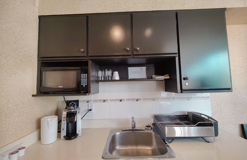 West End Hotel | Divya Sutra Suites on Robson Downtown Vancouver