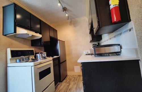West End Hotel | Divya Sutra Suites on Robson Downtown Vancouver