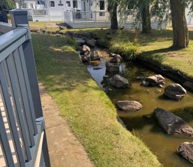 Hunstanton Apartamento | DJD ,Country Style Luxury Lodge, Manor Park Sleeps 4