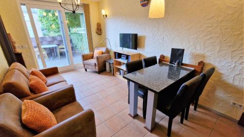 Domburg Casa | DJJ02 - El Camino, gezellige woning in mexicaans-afrikaanse sferen