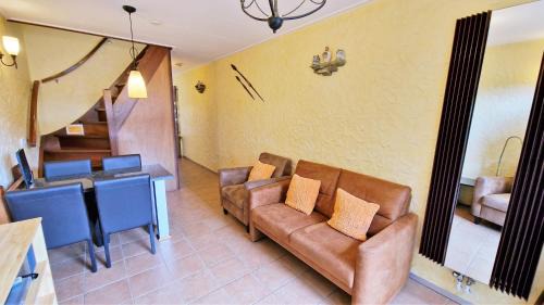 Domburg Casa | DJJ02 - El Camino, gezellige woning in mexicaans-afrikaanse sferen