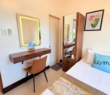 General Santos Casa | DJS TRANSIENT Home near Airport, Netflix, Fast Wifi, Hot &Cold Shower